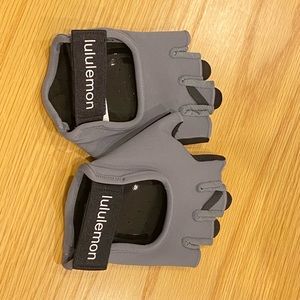 Lululemon Wunder Train Gloves